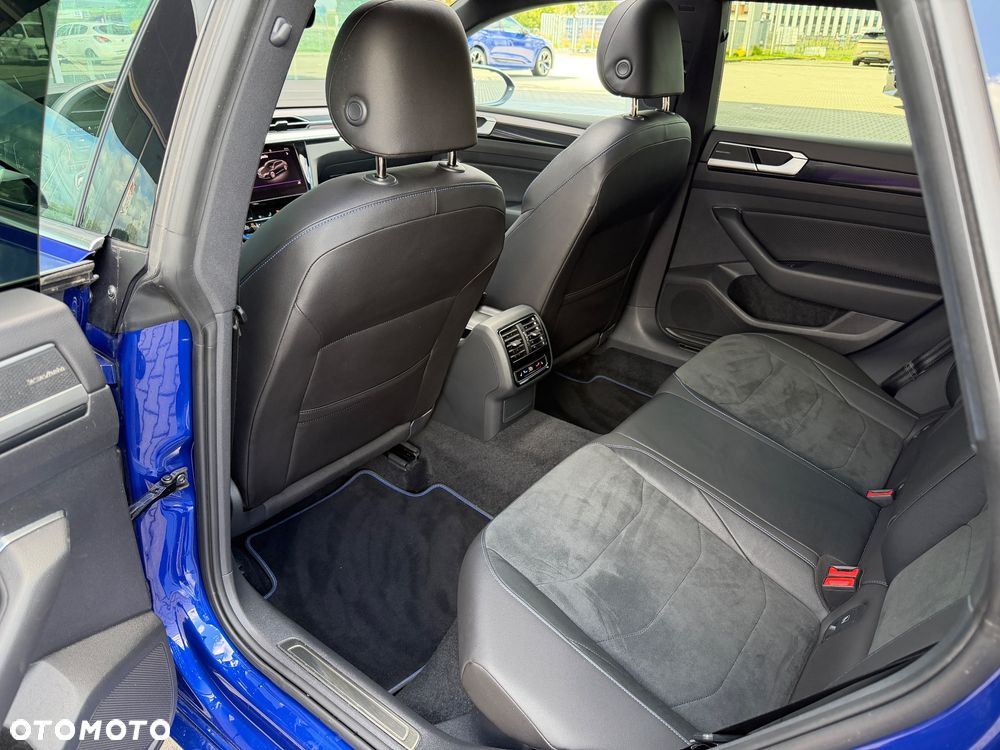 Volkswagen Arteon 2.0 TSI 4Motion R DSG - 19