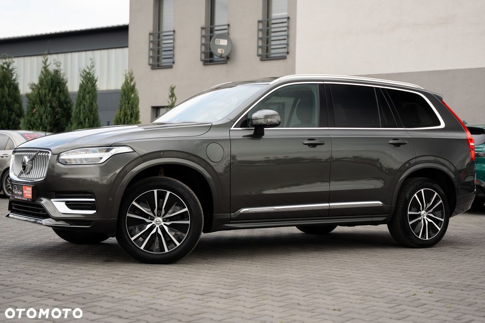Volvo XC 90 - 9