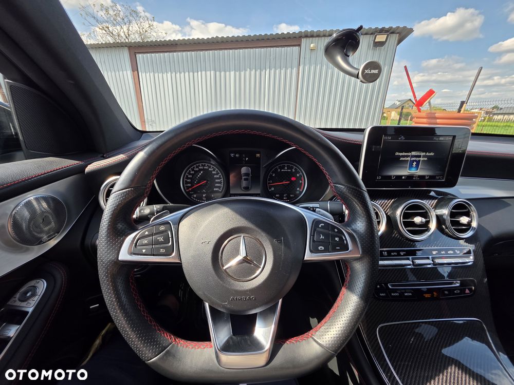 Mercedes-Benz GLC - 23