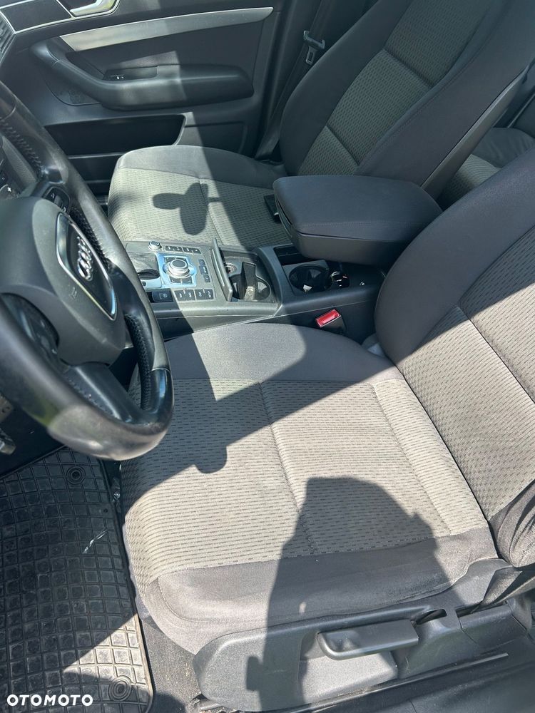 Audi A6 Avant 2.4 multitronic - 10