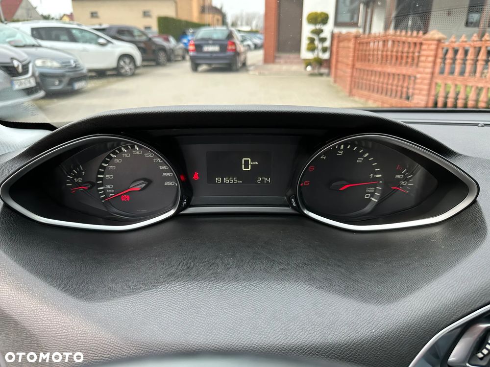Peugeot 308 - 11