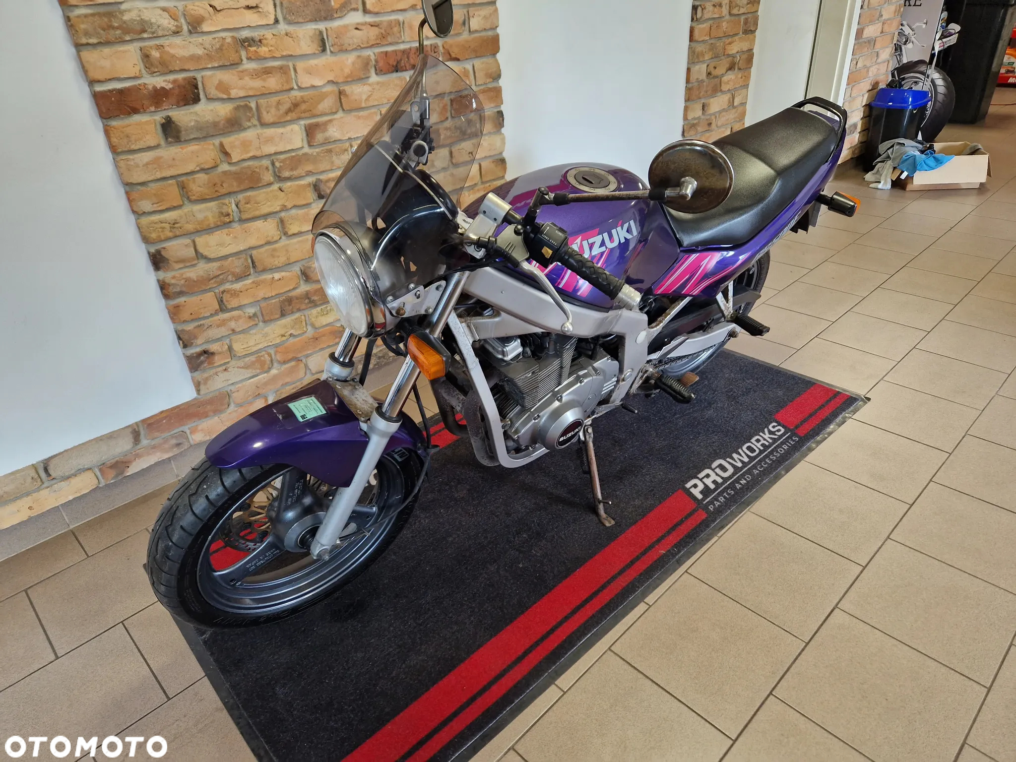 Suzuki GS - 8
