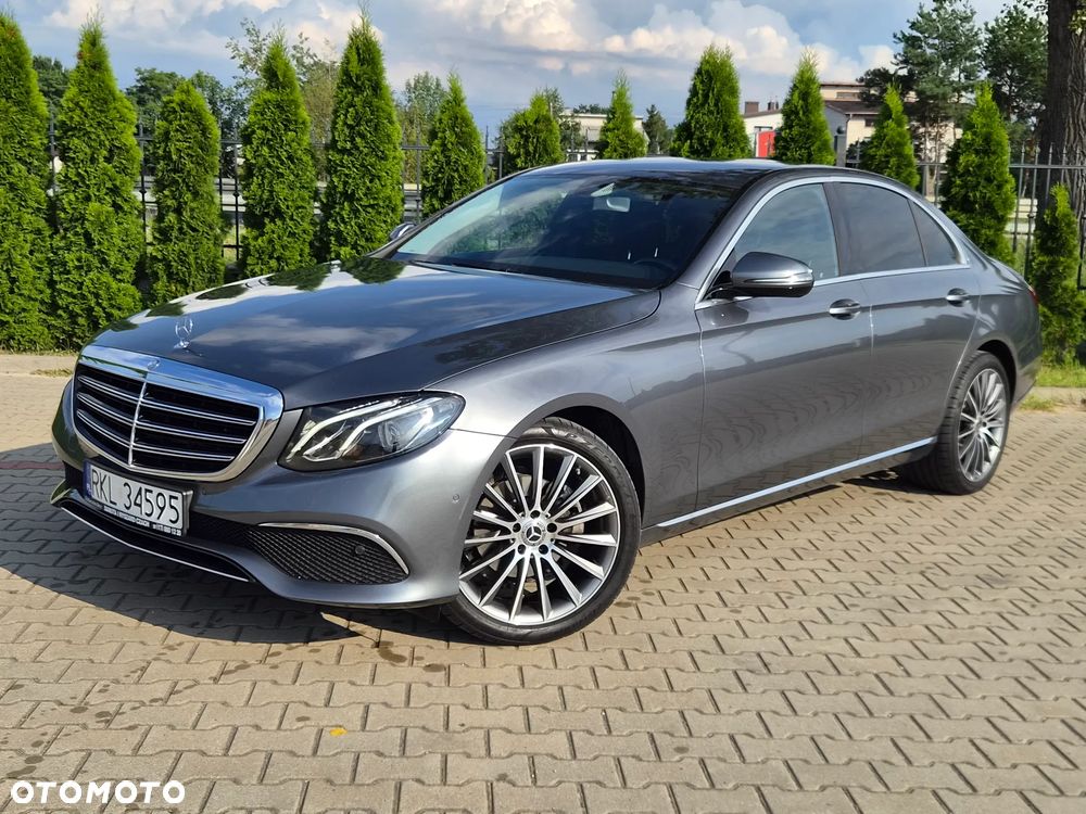 Mercedes-Benz Klasa E 220 d 9G-TRONIC - 34