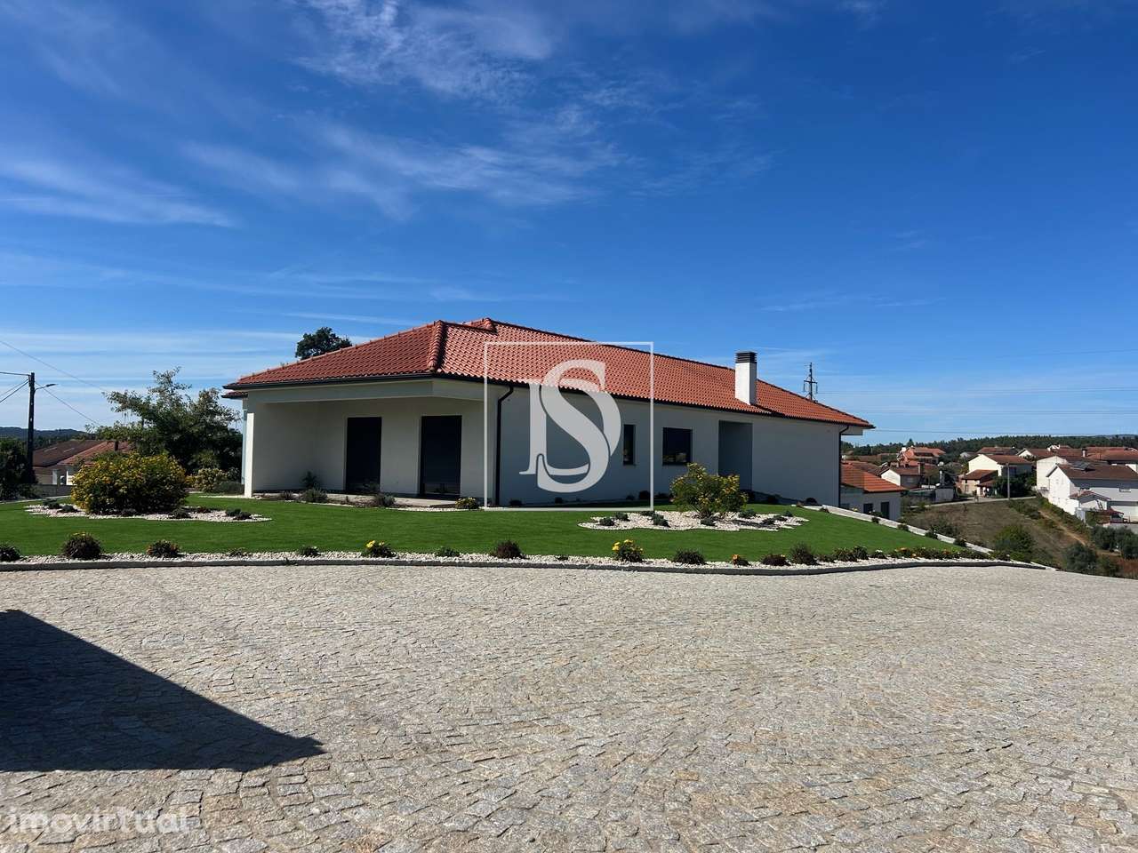 Moradia Moderna Térrea no Freixo – Mortágua - Grande imagem: 2/59