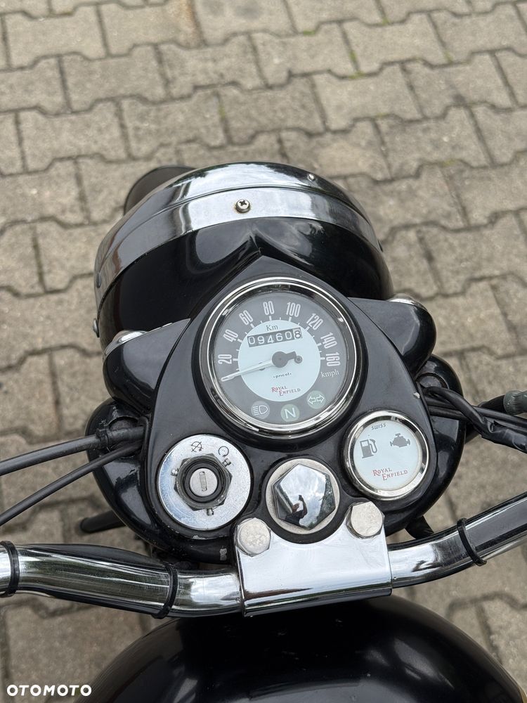 Royal Enfield Classic - 5