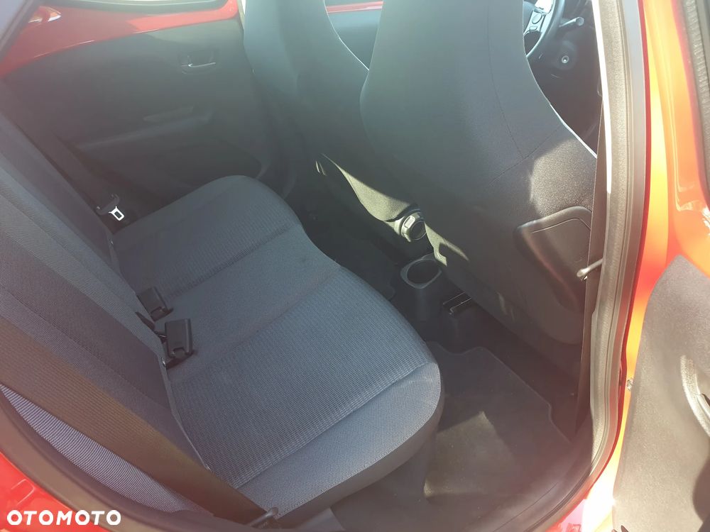 Toyota Aygo x-play - 10