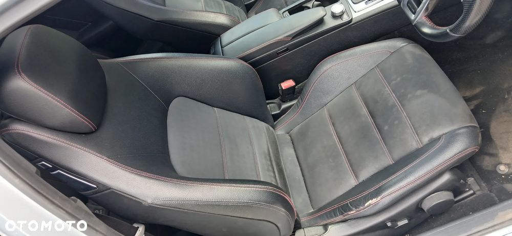 Mercedes-Benz Klasa C 250 CDI 7G-TRONIC Edition - 8