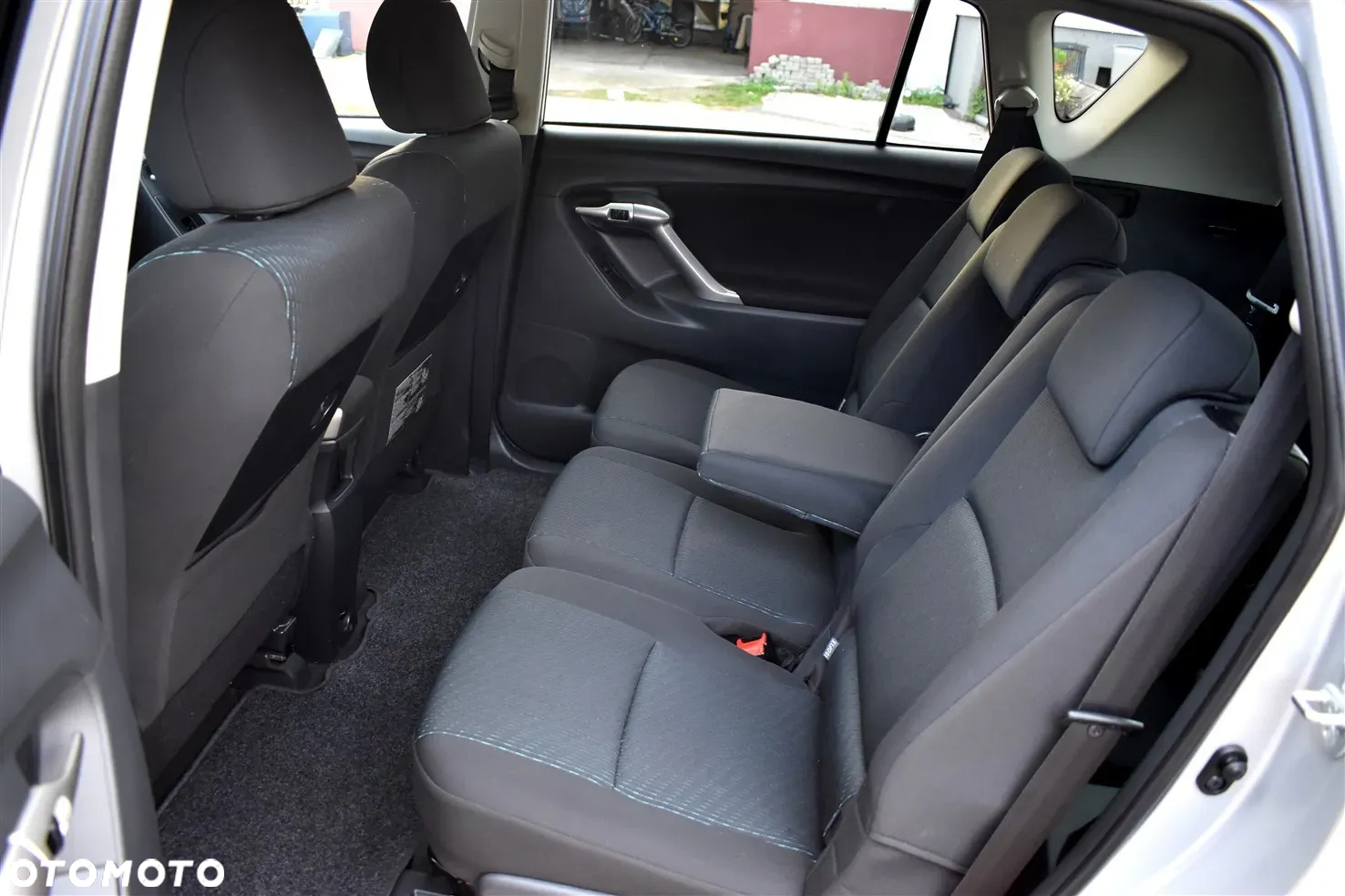 Toyota Verso 1.8 Sol plus NAVI 7os - 15