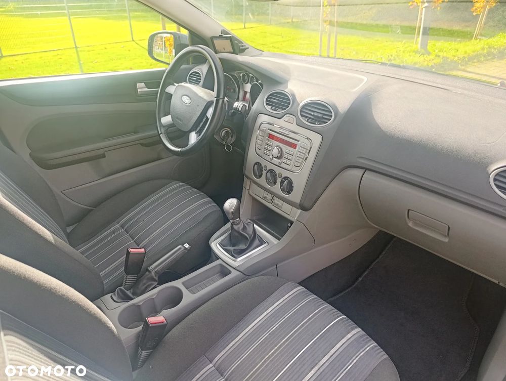 Ford Focus 1.6 TDCi DPF Trend - 19