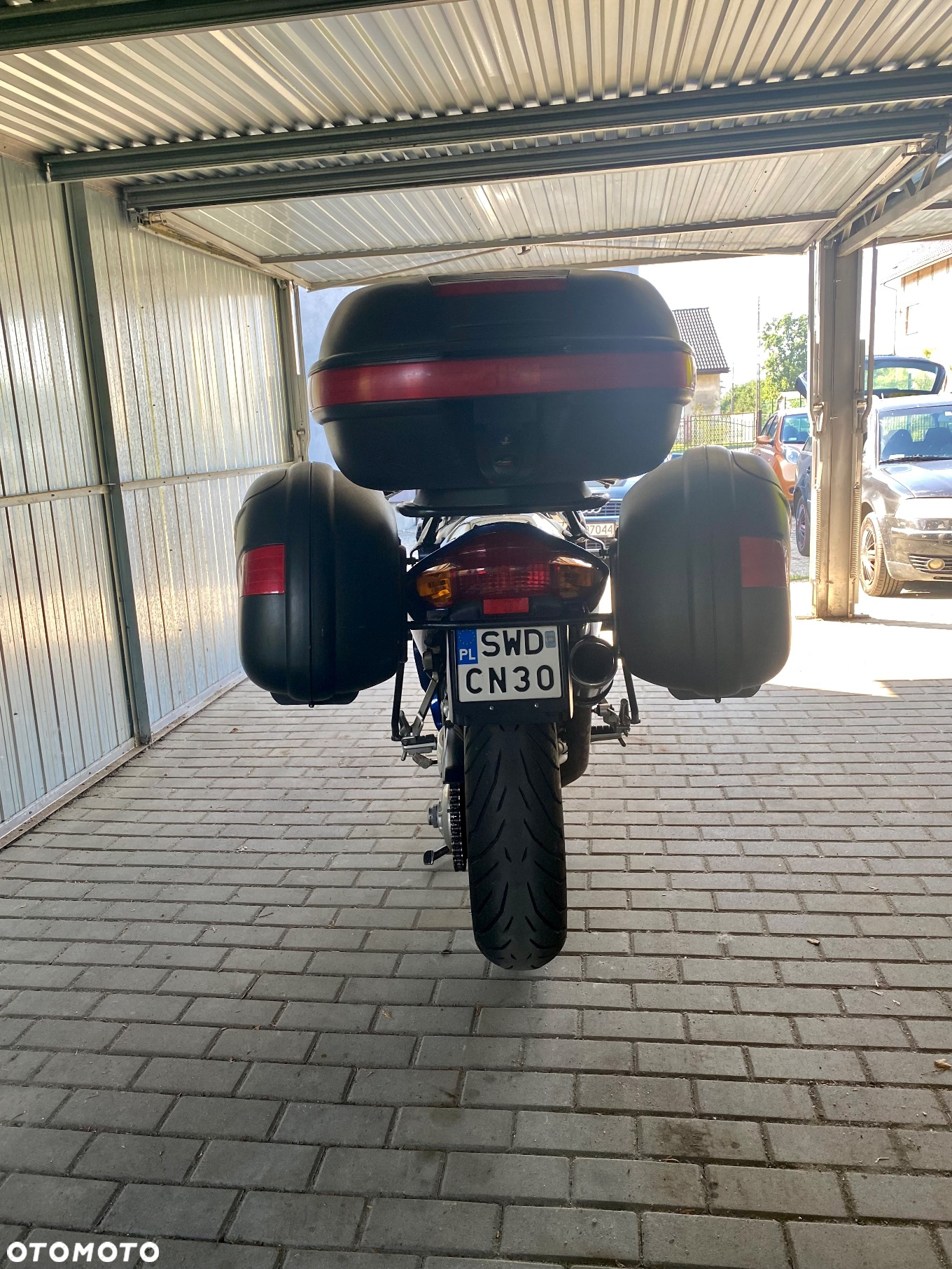 Honda VFR - 3