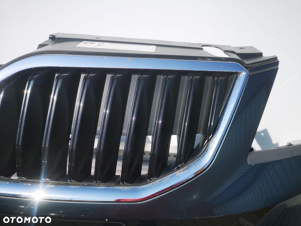 SKODA OCTAVIA III 12- ZDERZAK PRZEDNI PRZÓD NA SPRYSKI + 4 X PDC 4XPDC , nr aukcji NZ244 - 14