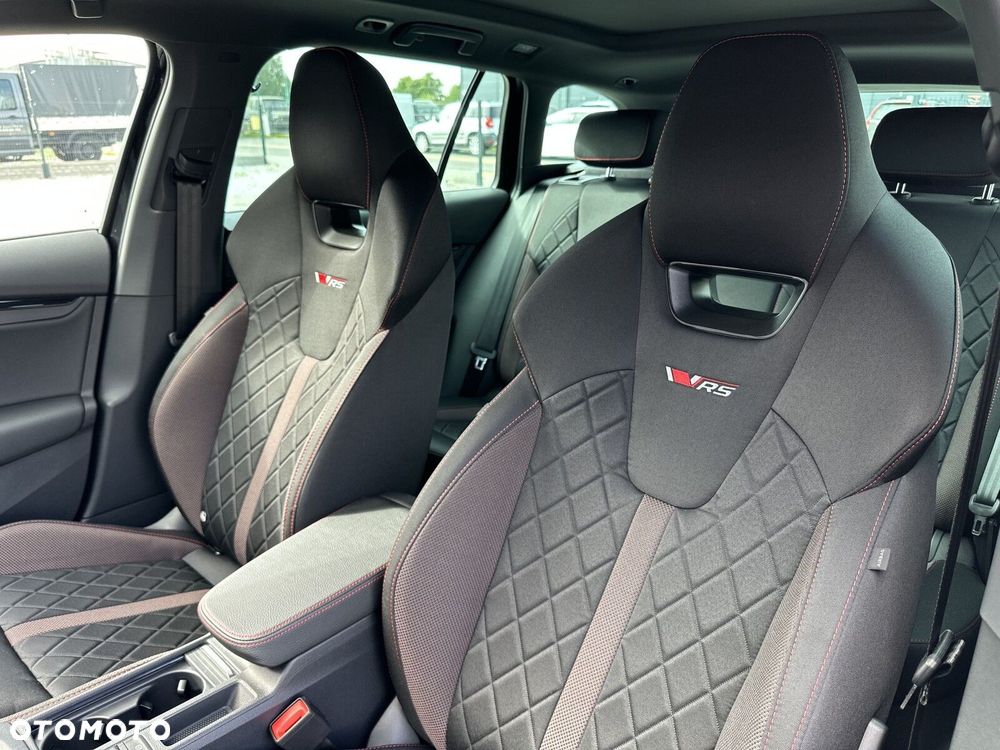 Skoda Octavia 2.0 TSI RS DSG - 21