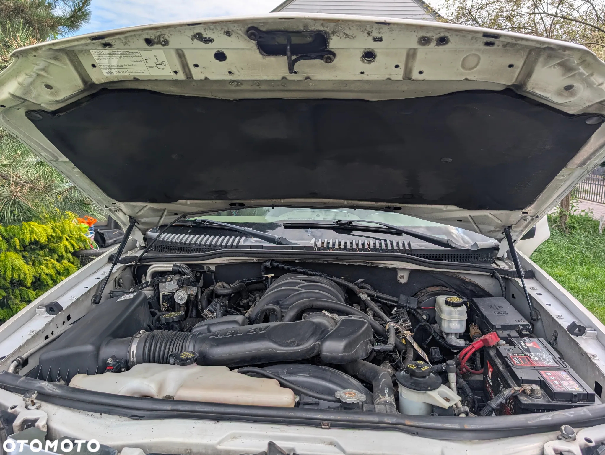 Mercury Mountaineer - 26