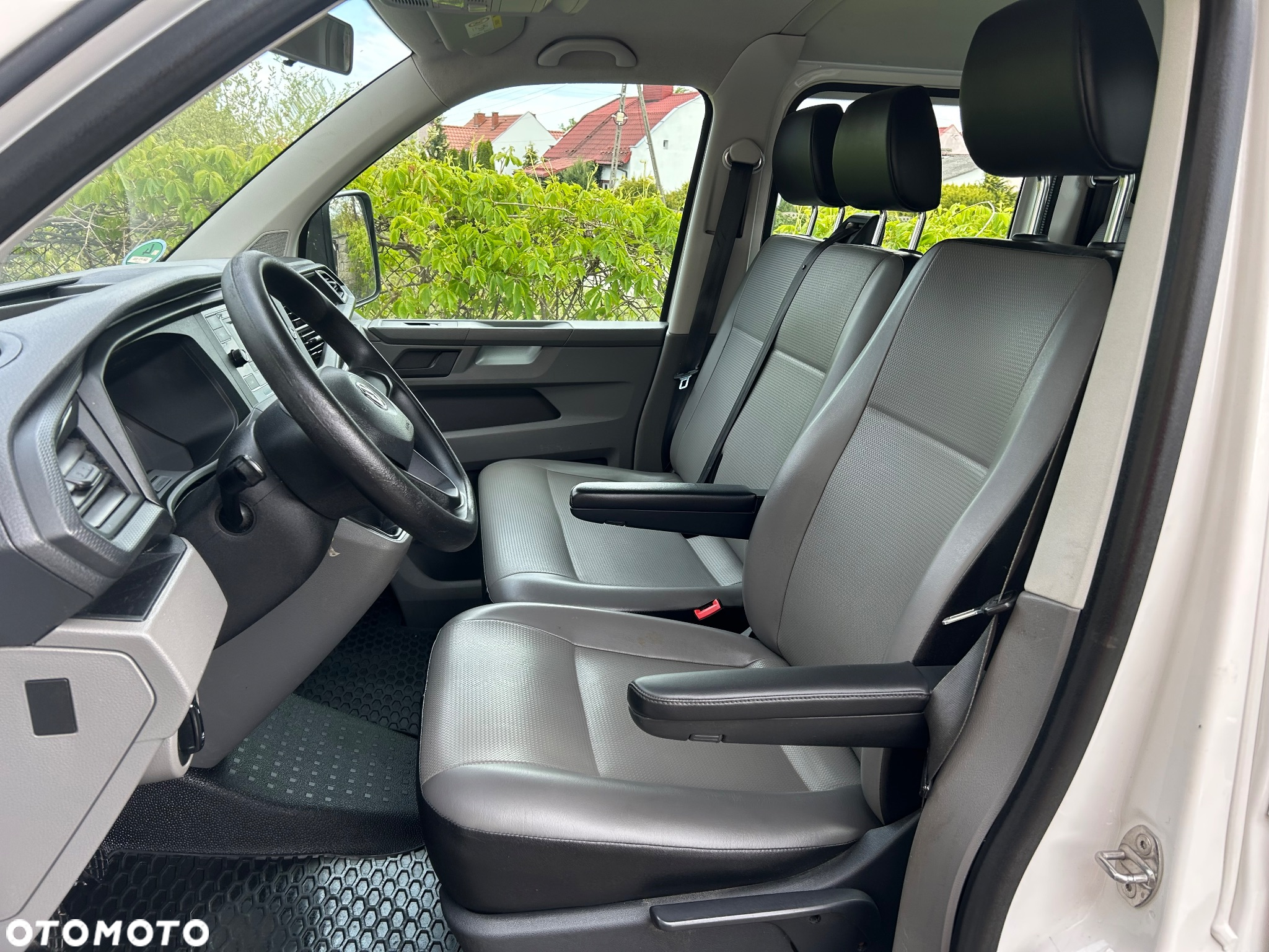 Volkswagen transporter T6 - 24