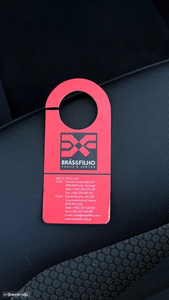 Audi A1 Sportback 1.6 TDi S-line S tronic - 24