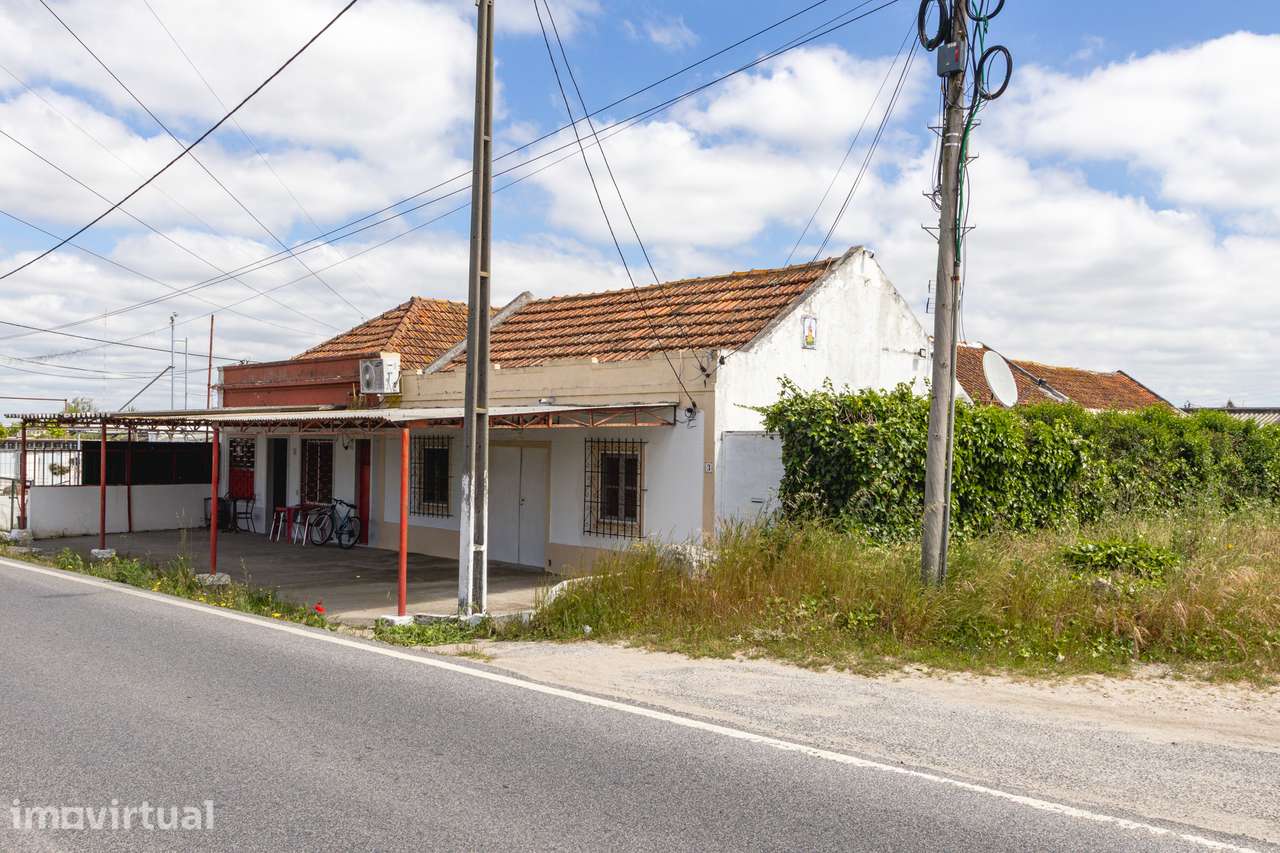 MORADIA T2 | ANEXO | ALHOS VEDROS - Grande imagem: 3/43