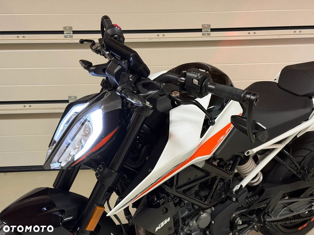 KTM Duke - 5
