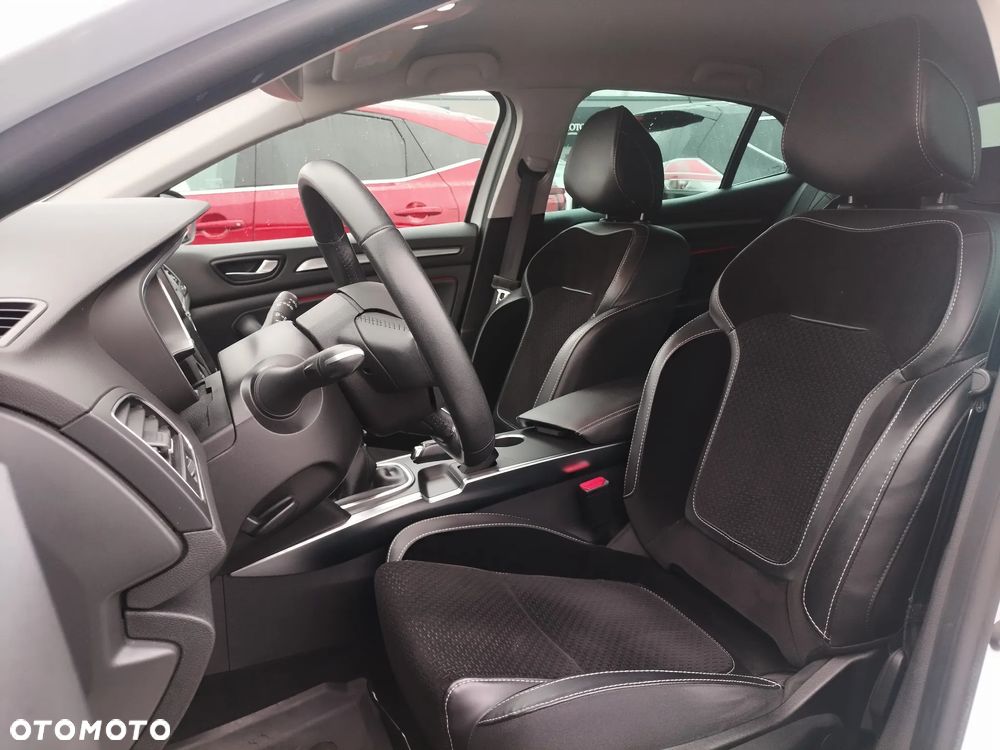 Renault Megane 1.2 Energy TCe GT Line - 10