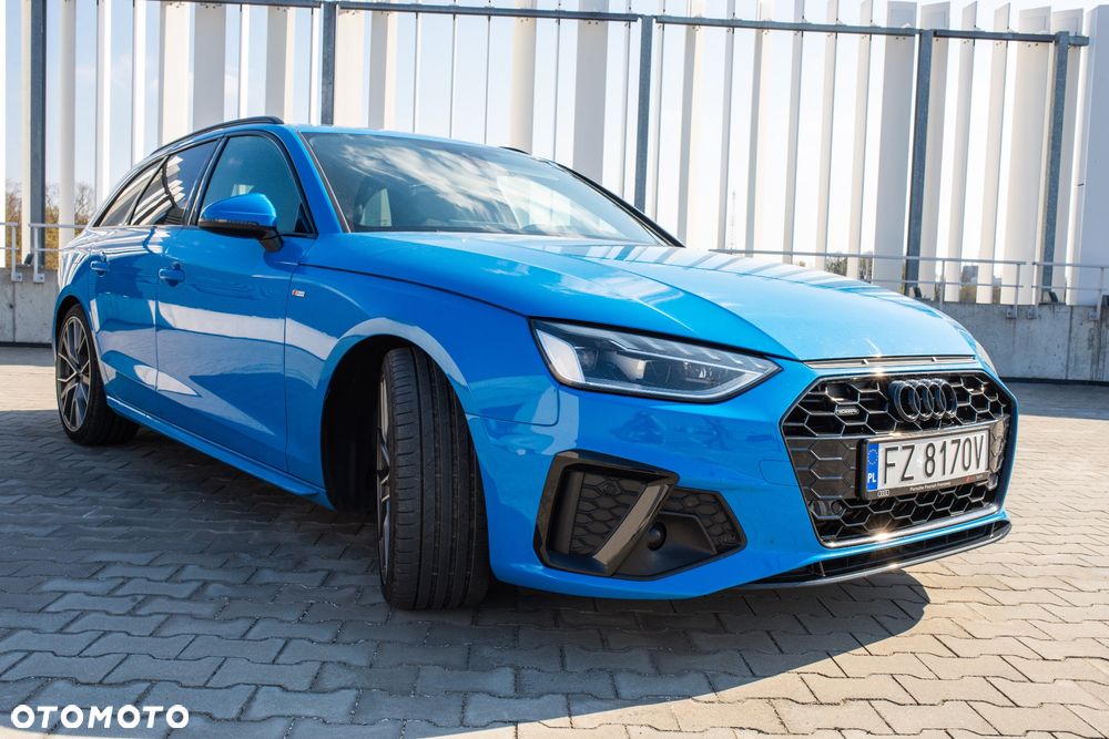 Audi A4 Avant - 14