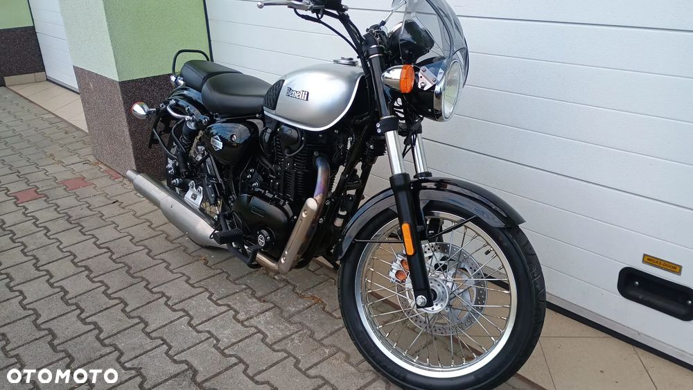 Benelli IMPERIALE 400 - 22