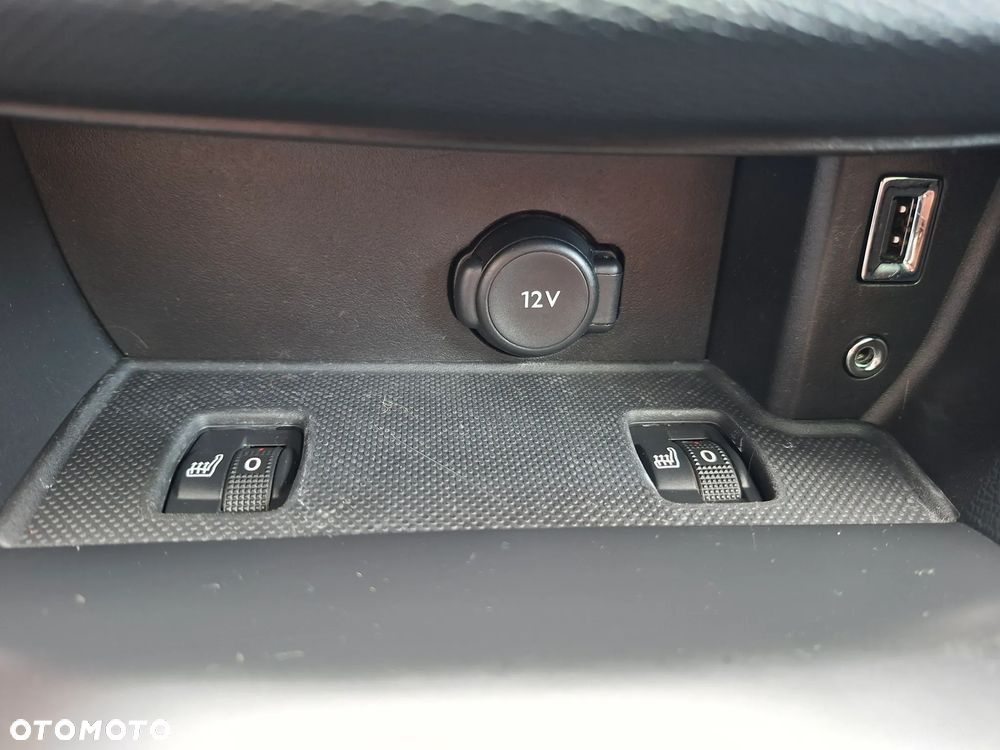 Peugeot 308 HDi FAP 150 Business Line Niveau 2 - 30