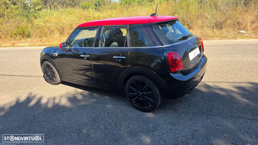 MINI 5 Portas Cooper D - 17