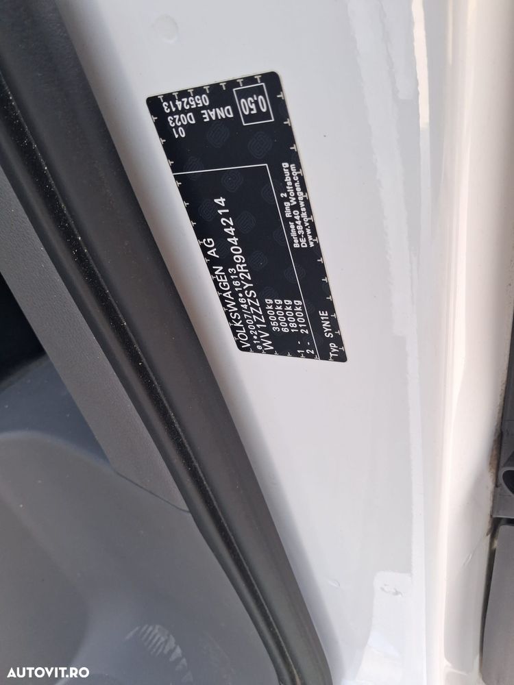 Volkswagen Crafter Furgon L3H2 2.0 TDI - 7