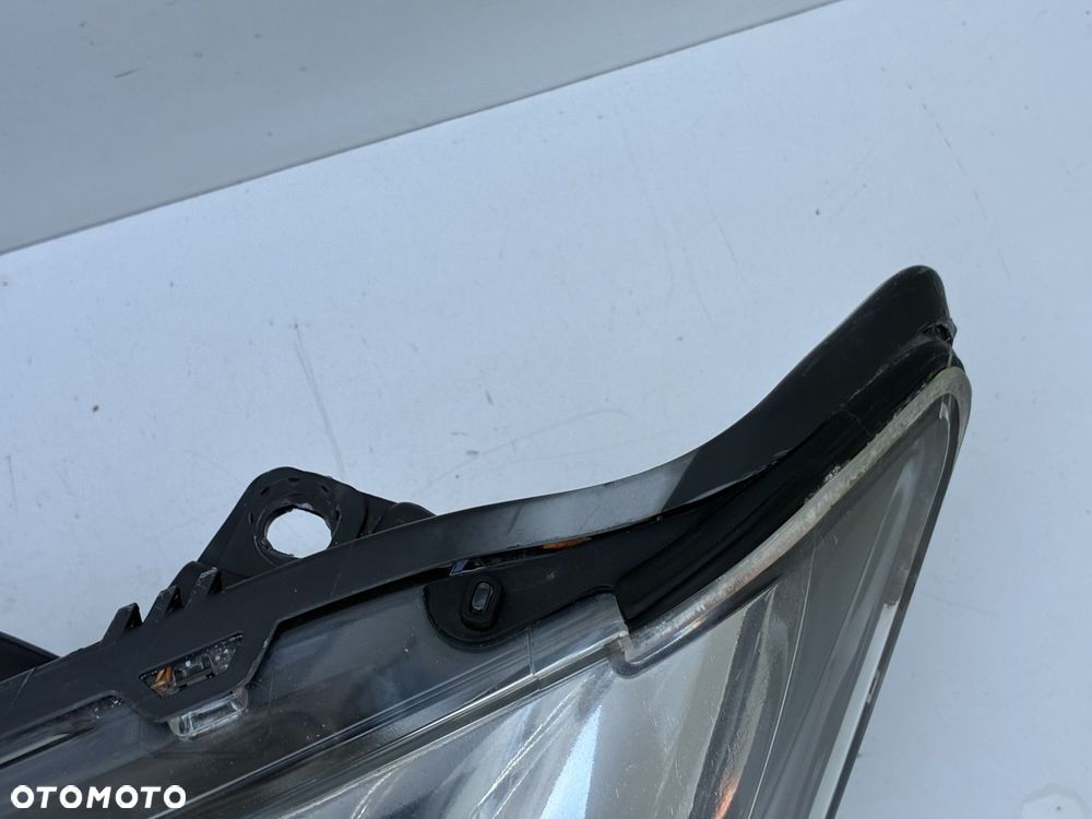 RENAULT LAGUNA III 07-15 LAMPA PRZÓD PRZEDNIA LEWA  EU 26060076R  89902288 - 9