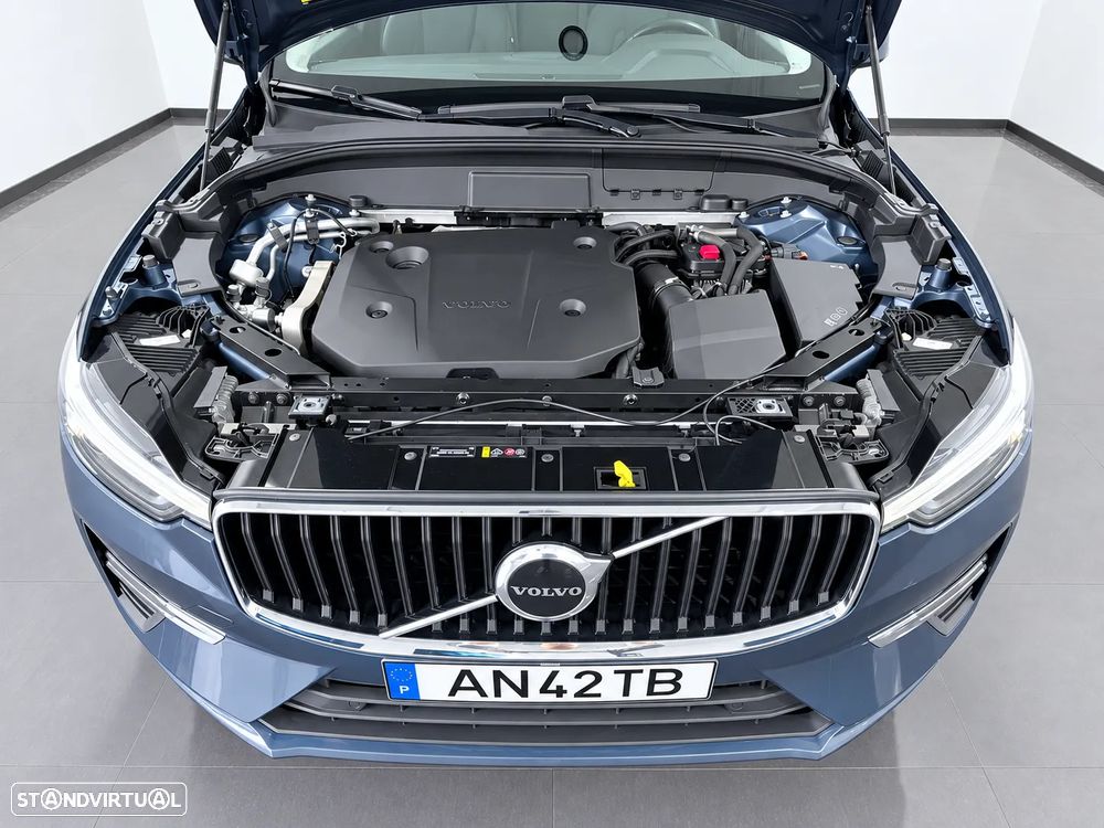 Volvo XC 60 2.0 B4 Momentum - 49