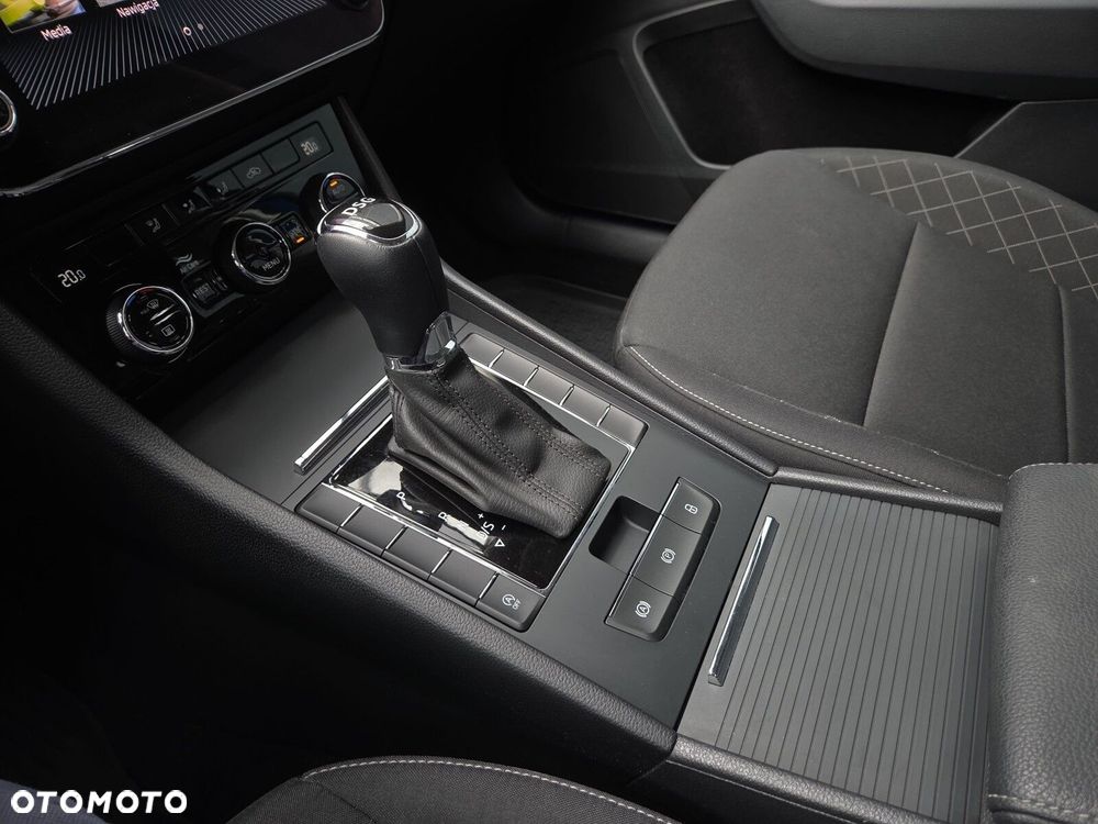Skoda Superb - 14