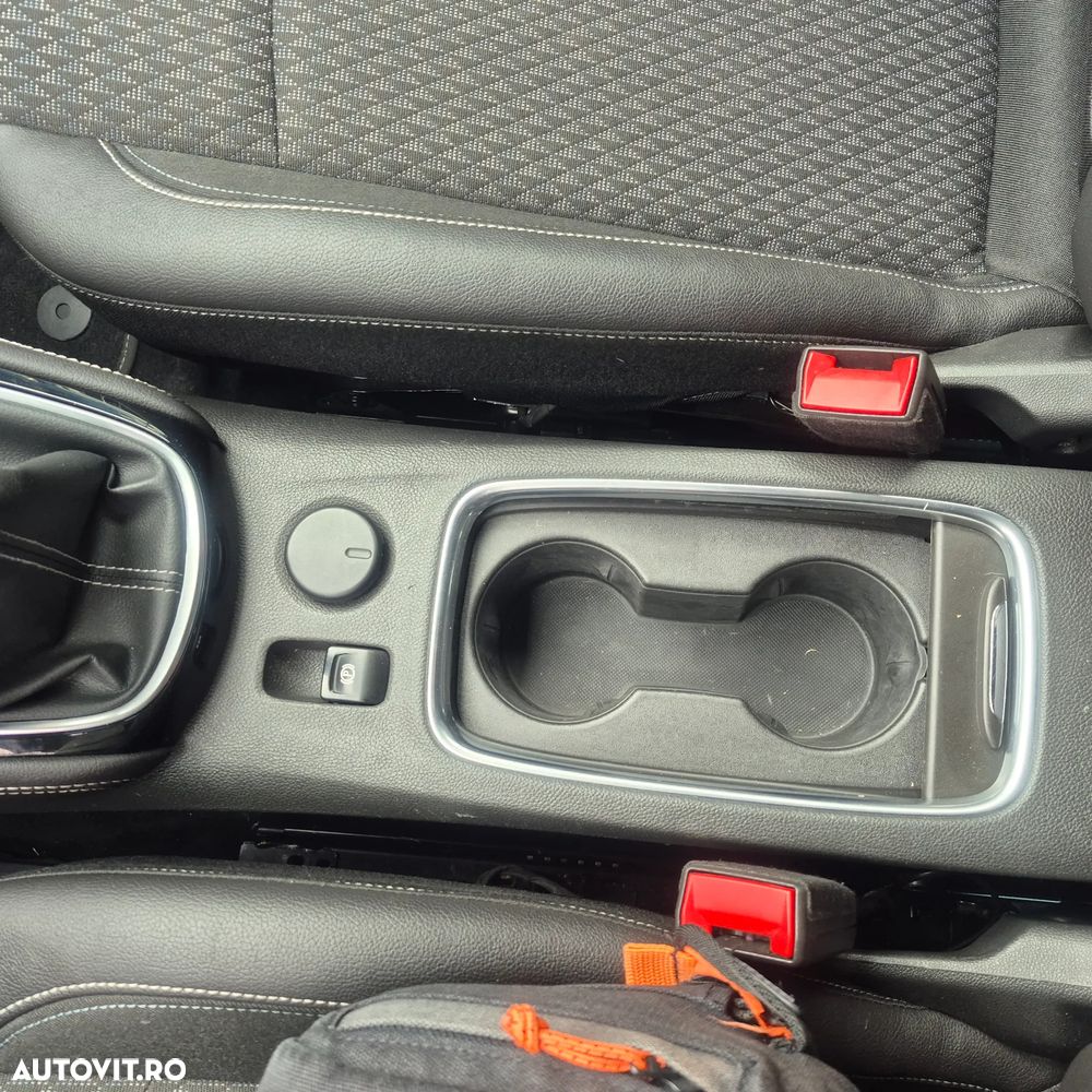 Opel Astra 1.6 CDTI DPF ecoFLEX Start/Stop Exklusiv - 16