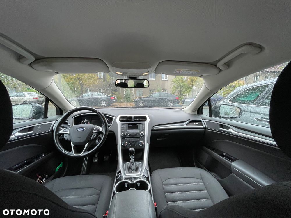 Ford Mondeo 1.5 EcoBoost Ambiente - 10