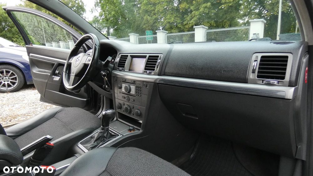 Opel Vectra 1.9 CDTI Cosmo - 21