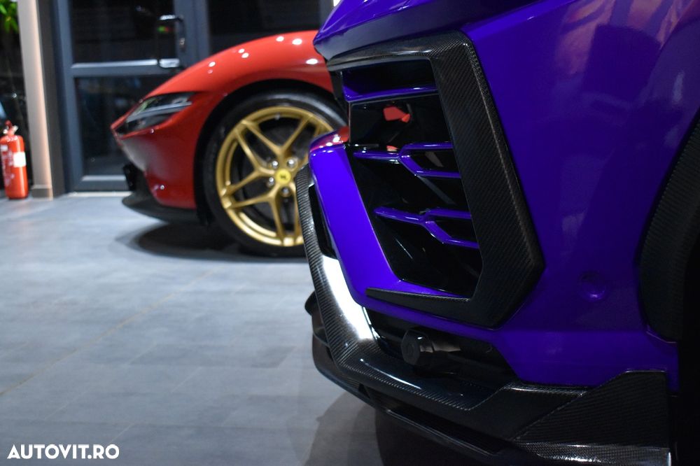 Lamborghini URUS - 25