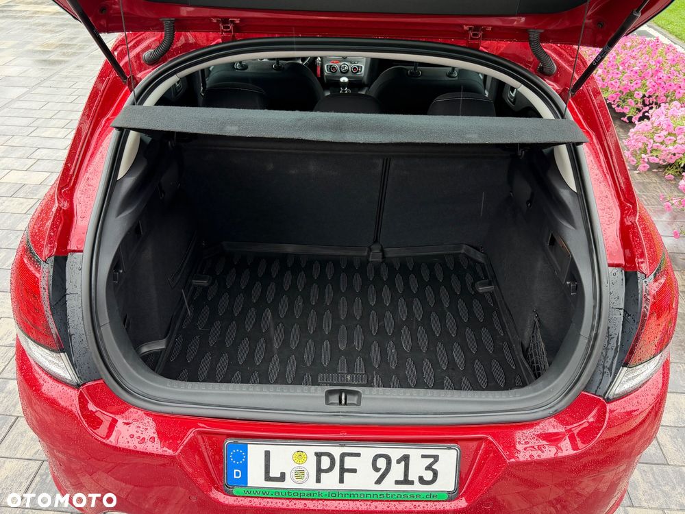Citroën C4 BlueHDi 120 Stop&Start Business Class - 11