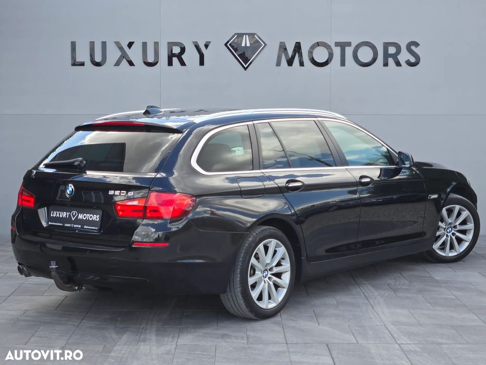 BMW Seria 5 520d Touring Aut. Luxury Line - 5