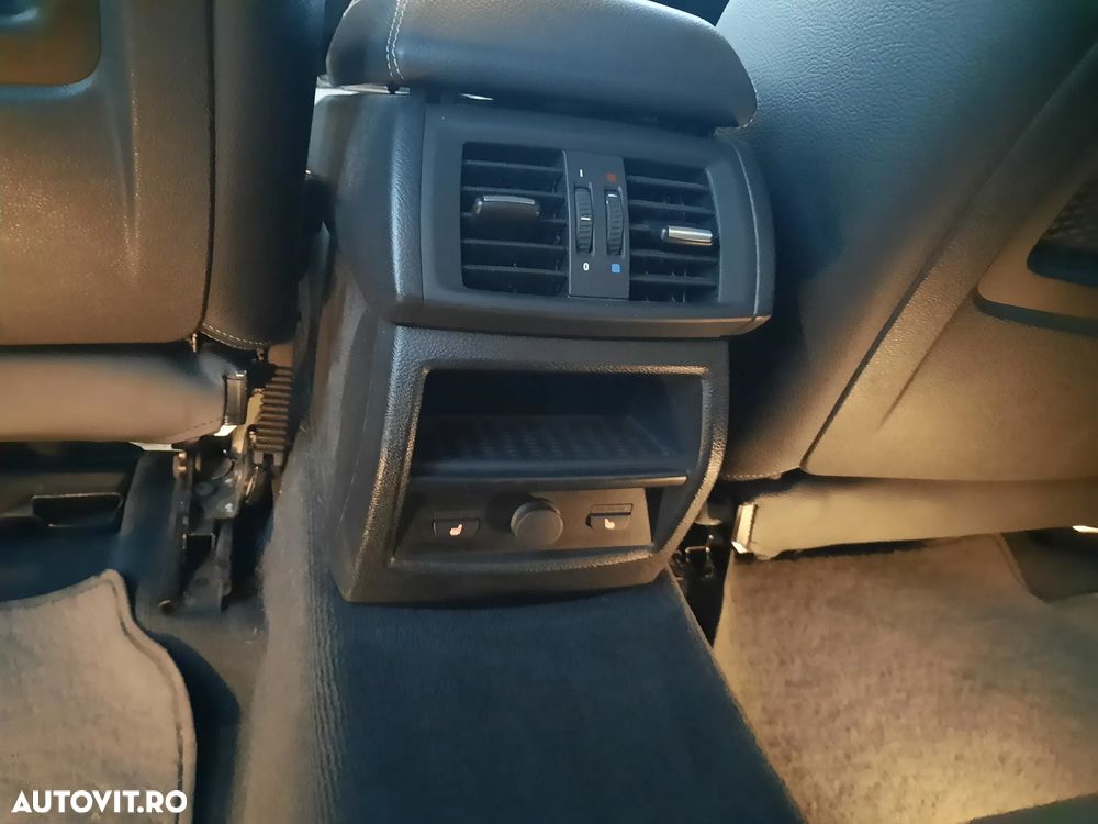 BMW X3 xDrive20d - 8