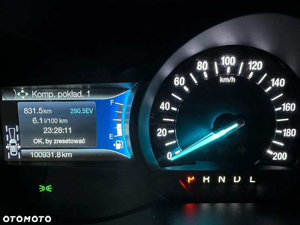 Ford Mondeo 2.0 Hybrid Vignale - 22