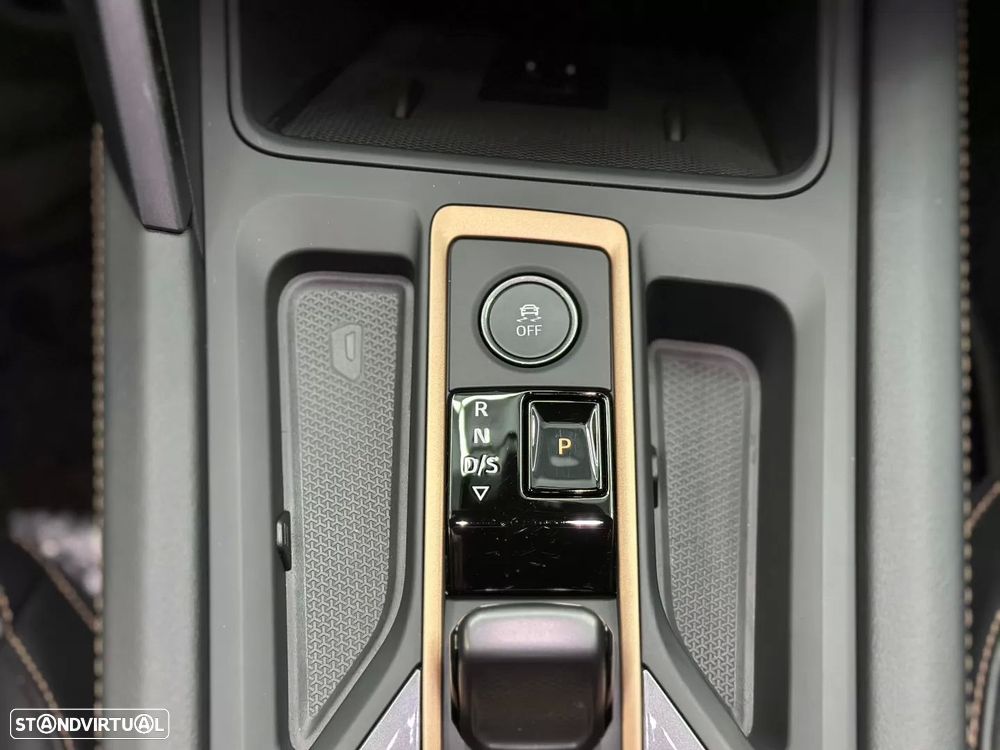 Cupra Formentor 1.5 eTSI DSG - 24