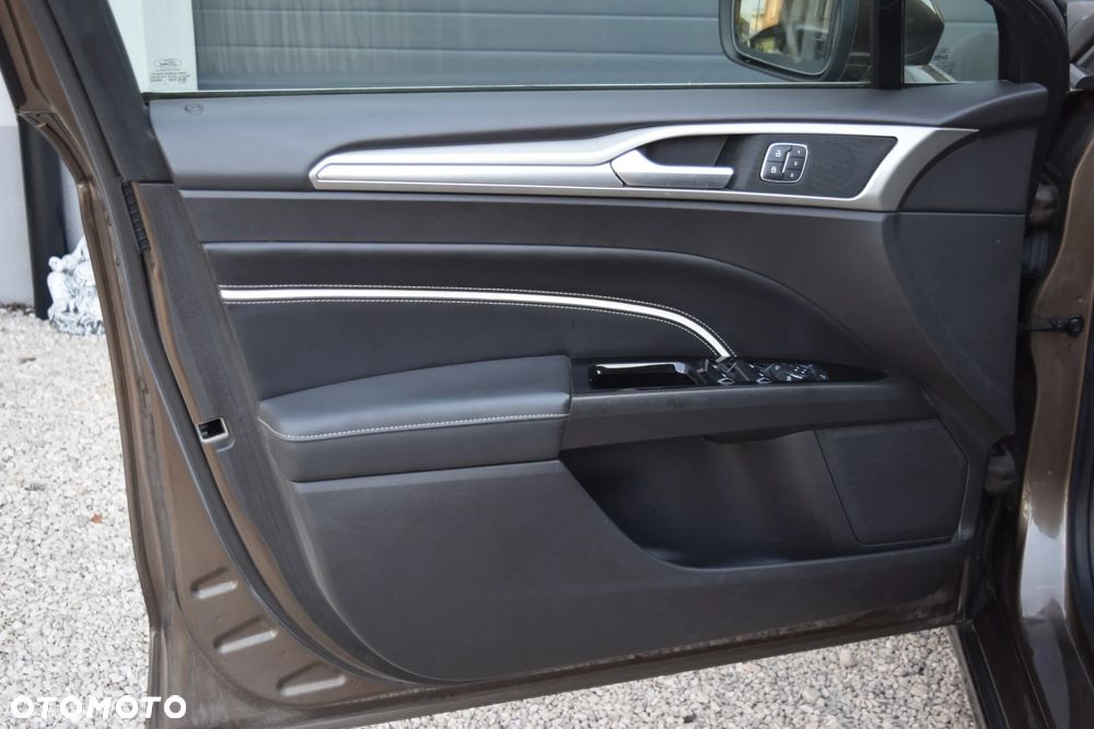 Ford Mondeo Vignale 2.0 TDCi 4WD PowerShift - 18