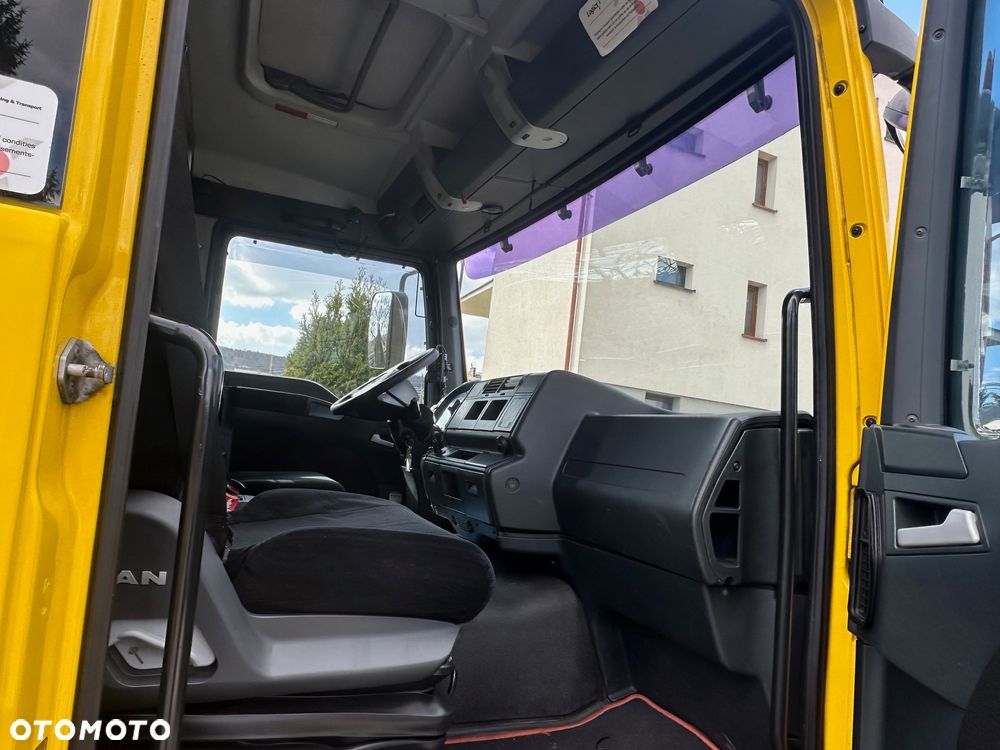 MAN TGM 18.250  2011 Pomoc Drogowa Laweta Widły - 12