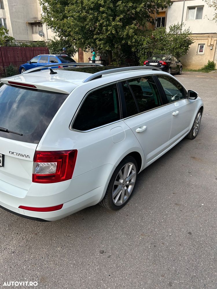Skoda Octavia 1.6 TDI DSG Style - 7