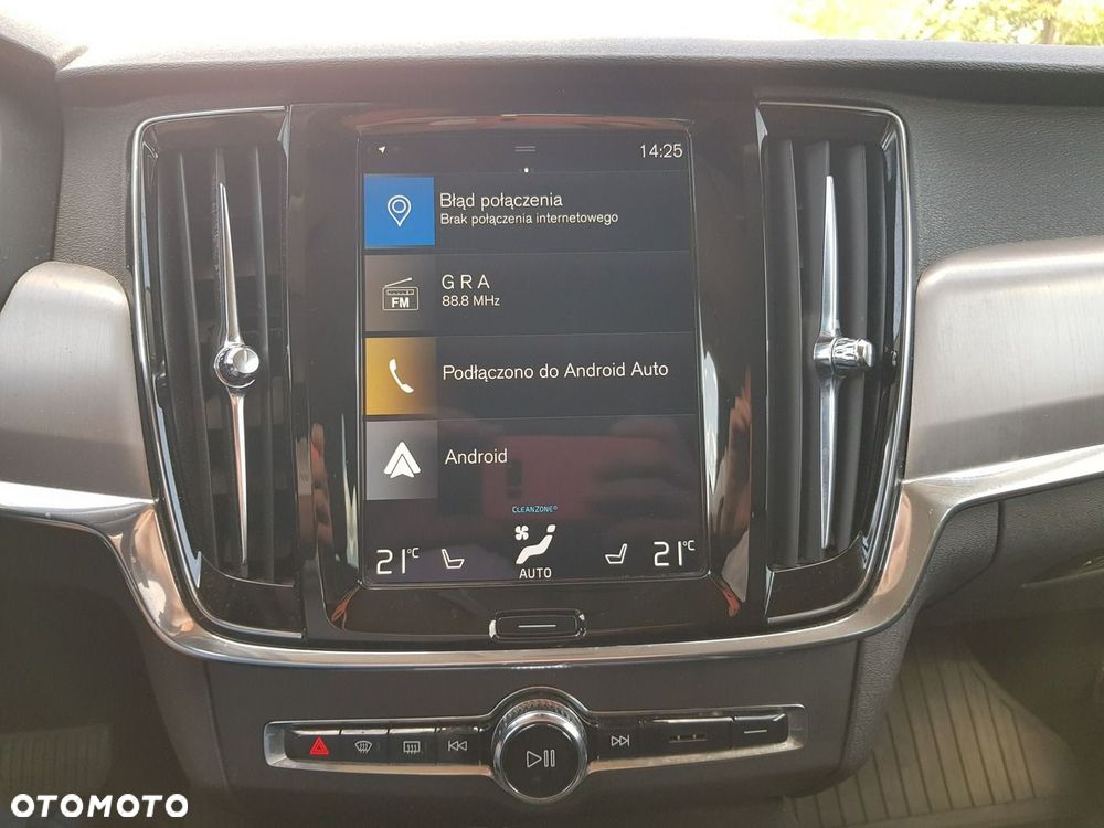 Volvo V90 D4 Momentum - 18