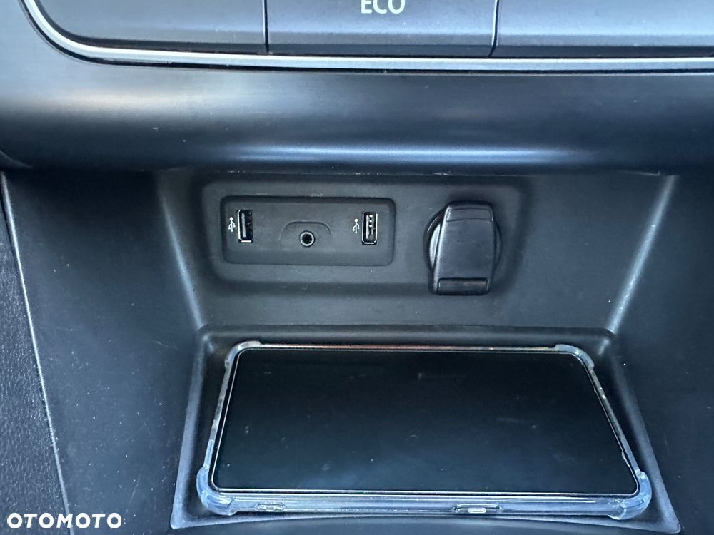 Renault Megane 1.6 SCe Limited - 21