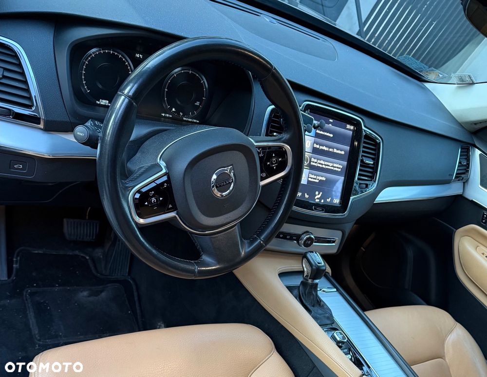 Volvo XC 90 D5 AWD Momentum 7os - 6