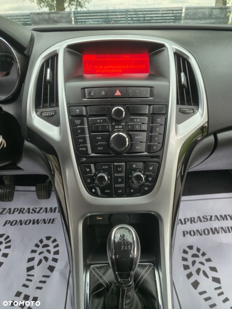 Opel Astra 1.4 T Cosmo - 26