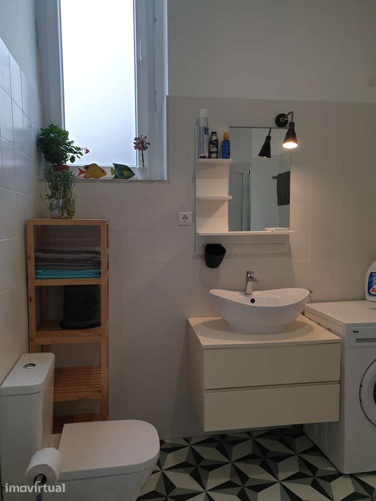 Apartamento T1 com patio e ar condicionado - Grande imagem: 5/7
