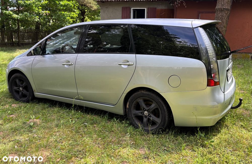 Mitsubishi Grandis - 4