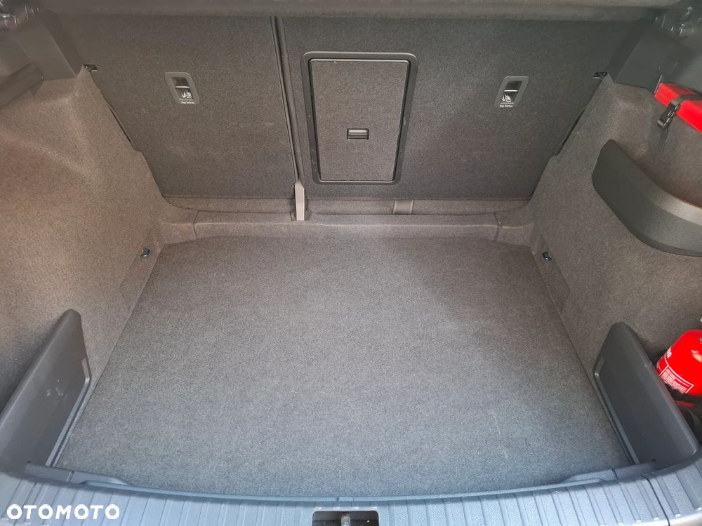 Skoda Karoq 1.5 TSI ACT 4x2 Ambition - 26
