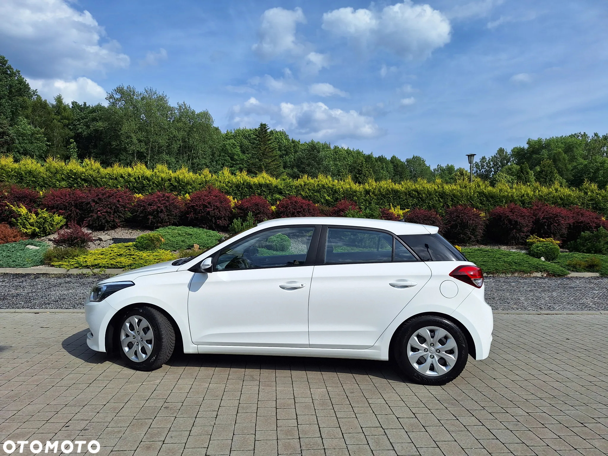 Hyundai i20 1.2 BlueDrive Classic + - 29